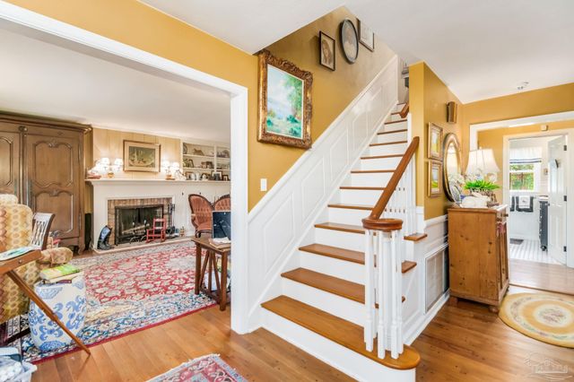 8892 Scenic Hills Dr, Pensacola, FL 32514