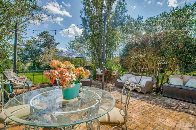 8892 Scenic Hills Dr, Pensacola, FL 32514