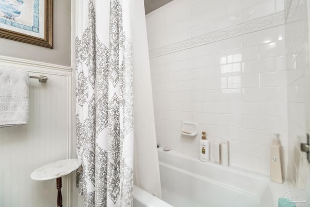 8892 Scenic Hills Dr, Pensacola, FL 32514