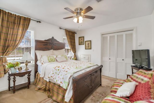 8892 Scenic Hills Dr, Pensacola, FL 32514