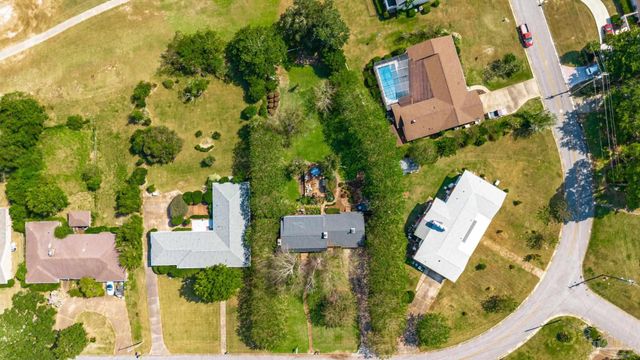 8892 Scenic Hills Dr, Pensacola, FL 32514