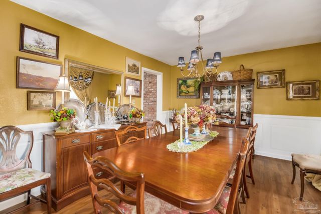 8892 Scenic Hills Dr, Pensacola, FL 32514