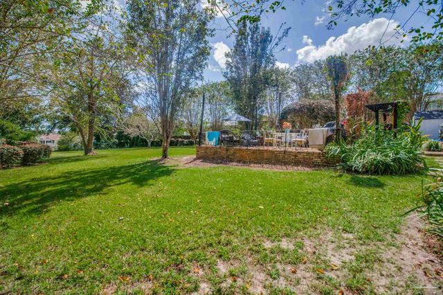 8892 Scenic Hills Dr, Pensacola, FL 32514