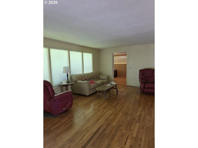 1225 Nw 16TH St, Corvallis, OR 97330