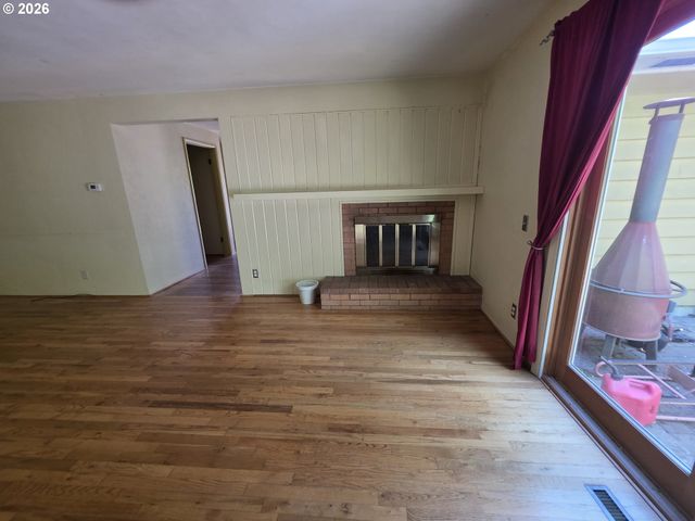 1225 Nw 16TH St, Corvallis, OR 97330