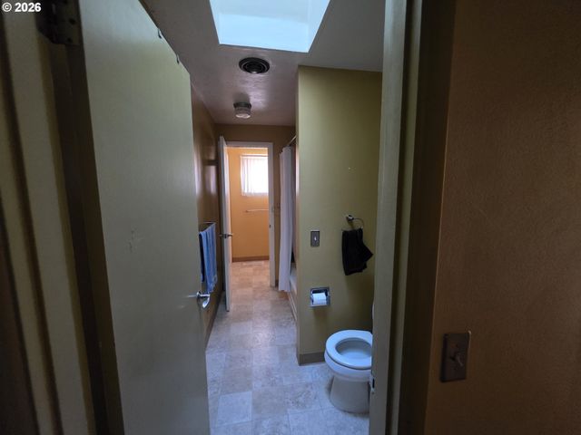 1225 Nw 16TH St, Corvallis, OR 97330