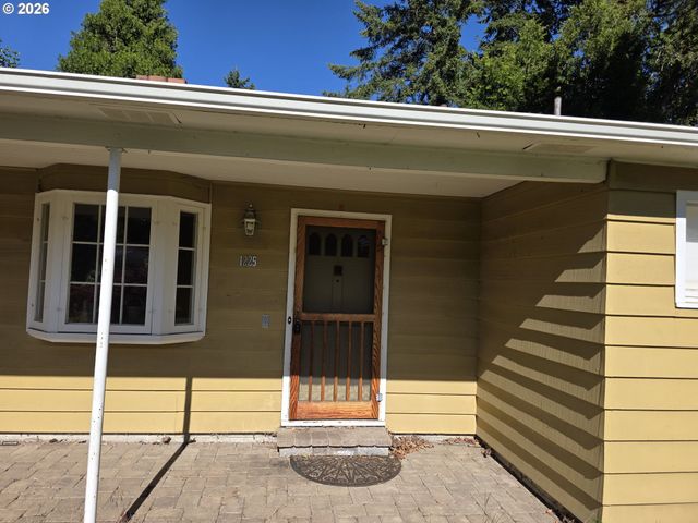 1225 Nw 16TH St, Corvallis, OR 97330