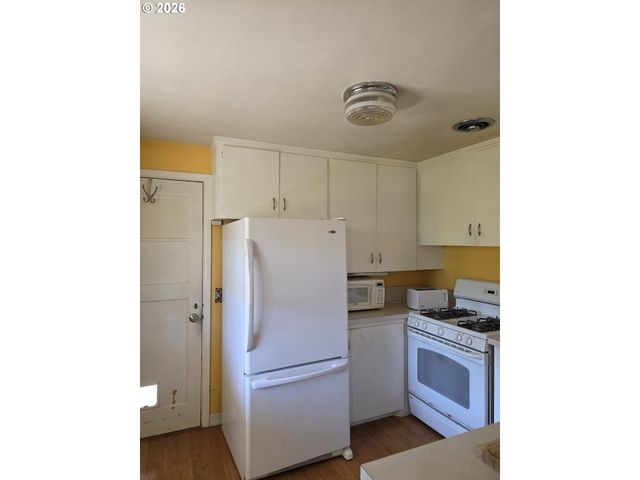 1225 Nw 16TH St, Corvallis, OR 97330