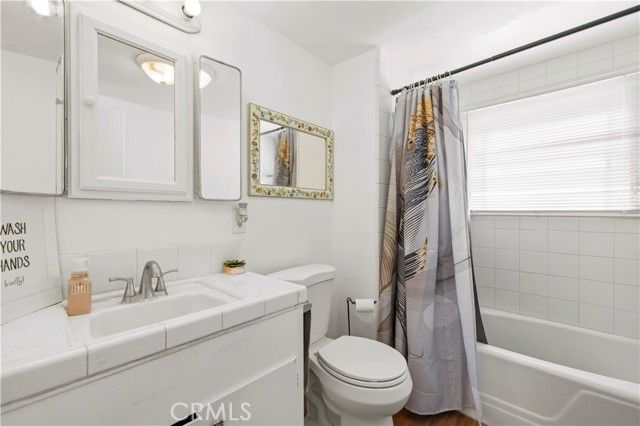 1534 E Broadway, Glendale, CA 91205