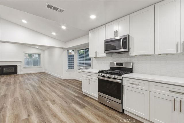 1809 E Serena, Fresno, CA 93720