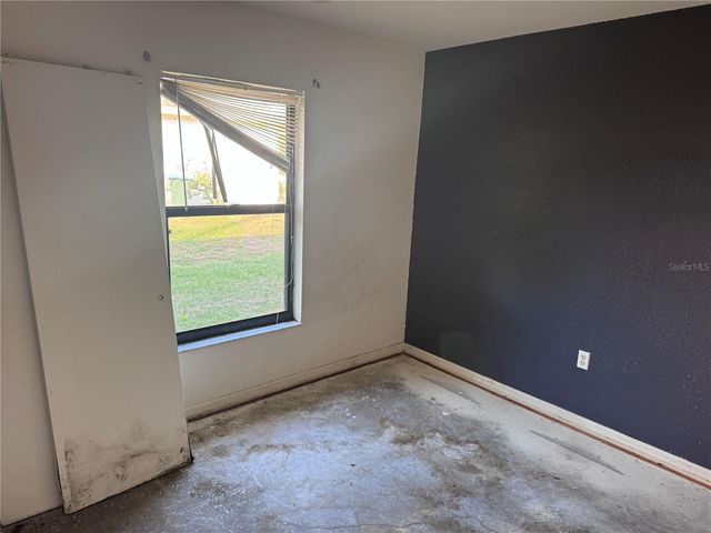 3589 N CHAMBERLAIN BOULEVARD, North Port, FL 34286