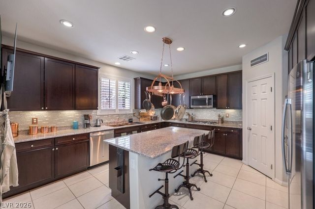 7111 THISTLE RIDGE Street, Las Vegas, NV 89166