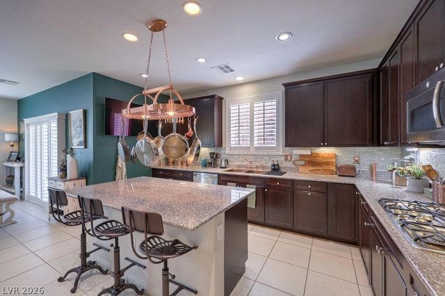 7111 THISTLE RIDGE Street, Las Vegas, NV 89166