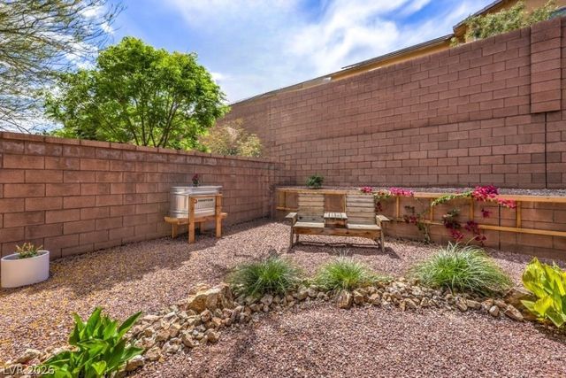 7111 THISTLE RIDGE Street, Las Vegas, NV 89166