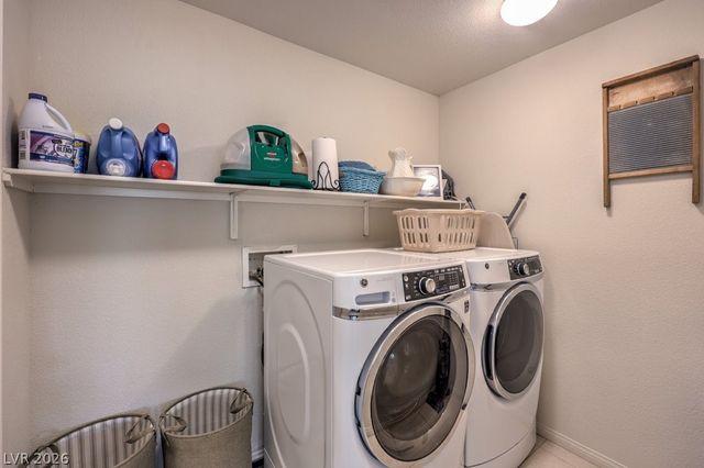 7111 THISTLE RIDGE Street, Las Vegas, NV 89166