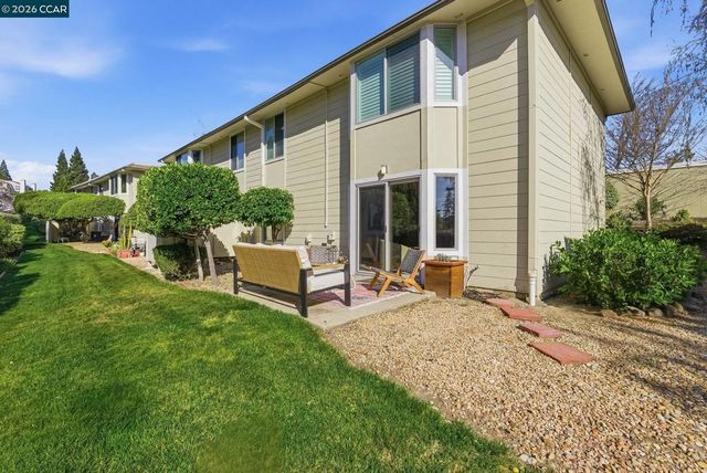 2624 Ptarmigan Dr 2, Walnut Creek, CA 94595