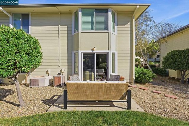 2624 Ptarmigan Dr 2, Walnut Creek, CA 94595