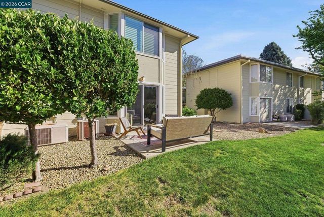 2624 Ptarmigan Dr 2, Walnut Creek, CA 94595