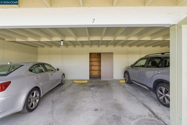 2624 Ptarmigan Dr 2, Walnut Creek, CA 94595