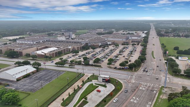 734 Tower Crest Drive, Duncanville, TX 75116
