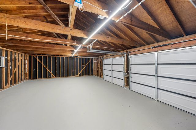 33003 E Westwood Square East Drive E, Magnolia, TX 77354