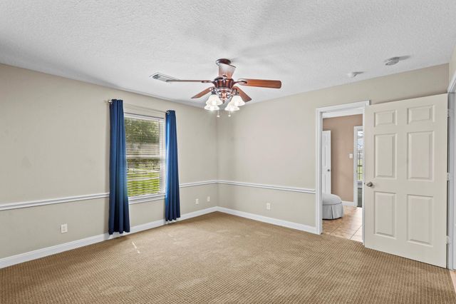 7205 Avenue O, Santa Fe, TX 77510