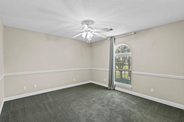 7205 Avenue O, Santa Fe, TX 77510