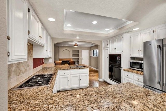 11 Mirabella, Rancho Santa Margarita, CA 92688