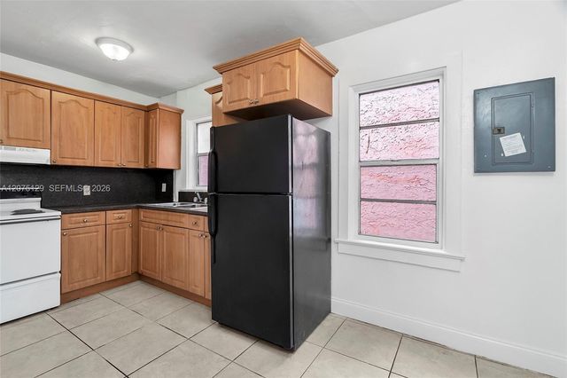 1137 NW 29th Terrace 1137, Miami, FL 33127