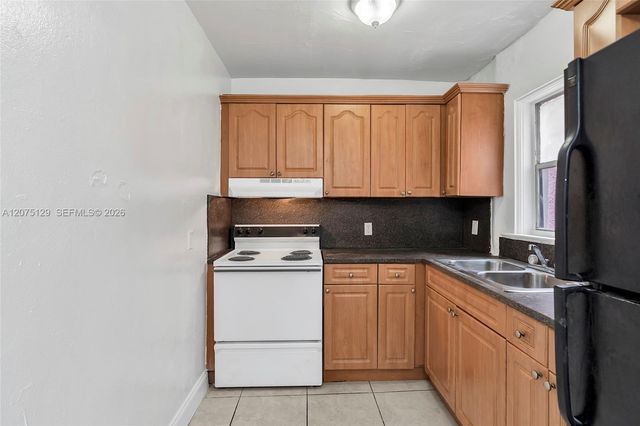 1137 NW 29th Terrace 1137, Miami, FL 33127