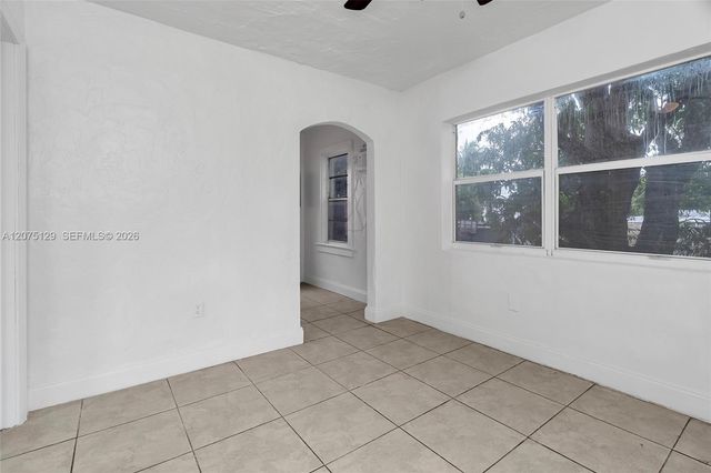 1137 NW 29th Terrace 1137, Miami, FL 33127