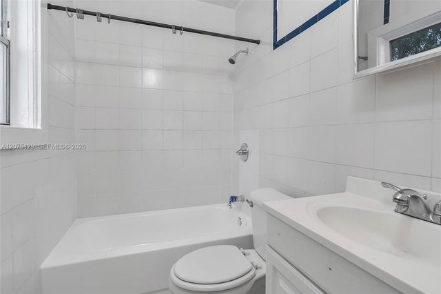 1137 NW 29th Terrace 1137, Miami, FL 33127