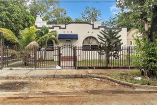 1137 NW 29th Terrace 1137, Miami, FL 33127