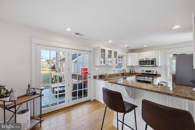 304 LOCUST AVE, Annapolis, MD 21401