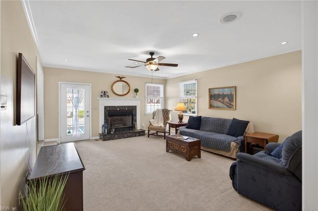 4212 McKenna CLS, Chesapeake, VA 23321