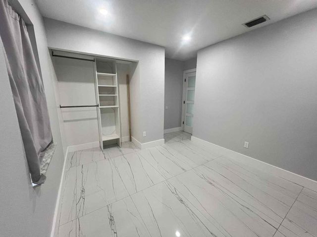2216 SE Newcastle Terrace, Port St Lucie, FL 34952