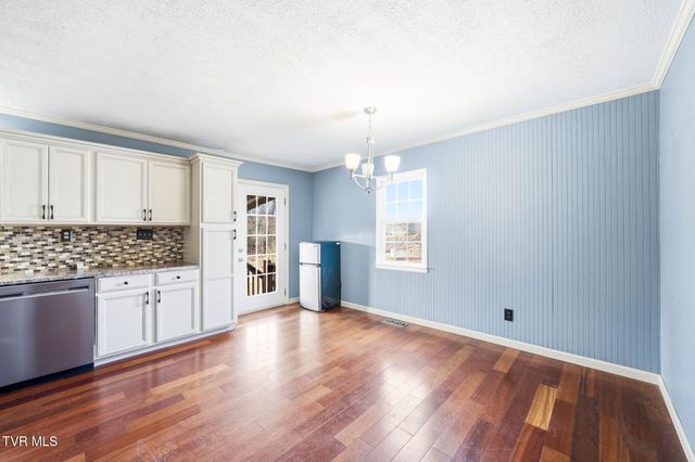 19486 Astor Road, Abingdon, VA 24210