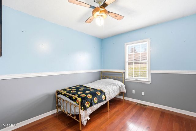 19486 Astor Road, Abingdon, VA 24210