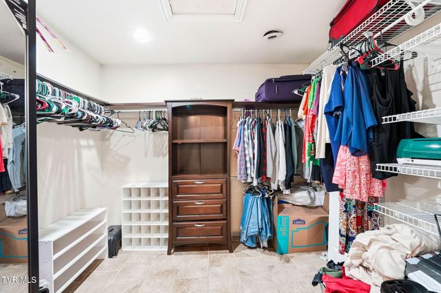 19486 Astor Road, Abingdon, VA 24210