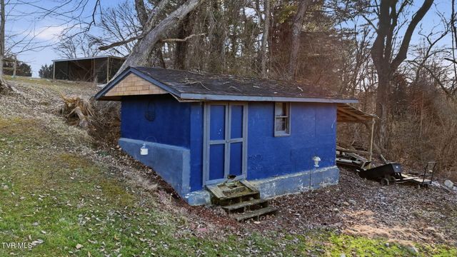 19486 Astor Road, Abingdon, VA 24210