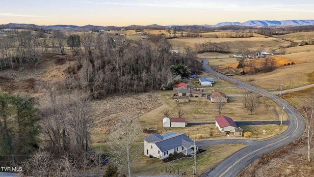 19486 Astor Road, Abingdon, VA 24210