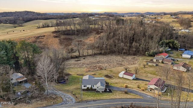 19486 Astor Road, Abingdon, VA 24210