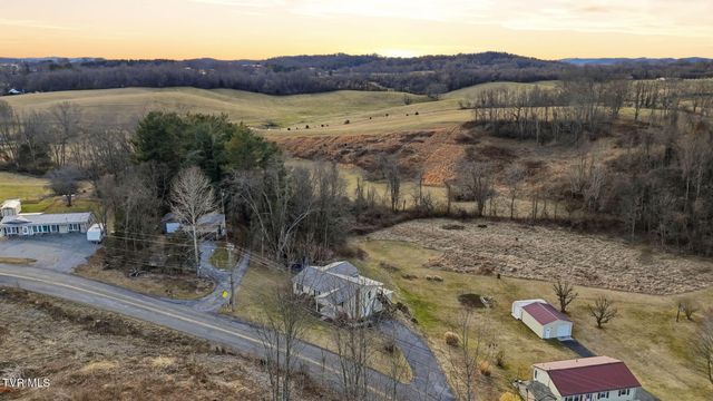 19486 Astor Road, Abingdon, VA 24210