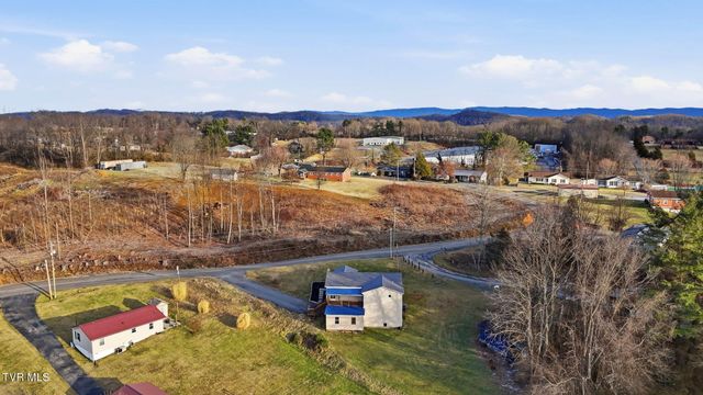 19486 Astor Road, Abingdon, VA 24210