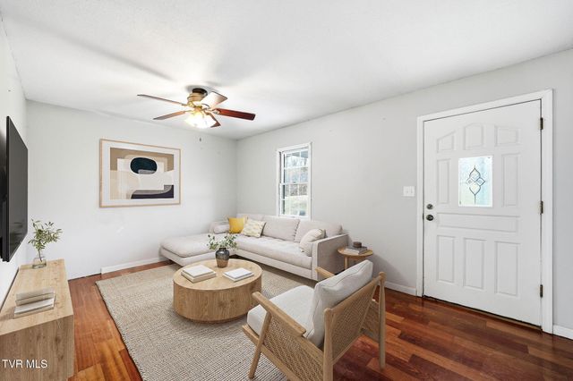 19486 Astor Road, Abingdon, VA 24210