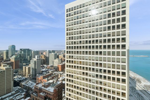 1040 N LAKE SHORE Drive 32D, Chicago, IL 60611
