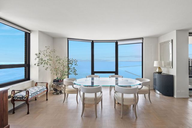 1040 N LAKE SHORE Drive 32D, Chicago, IL 60611