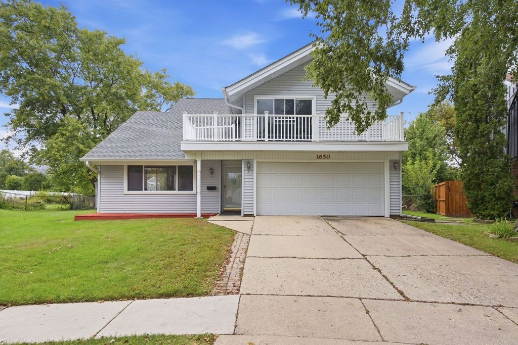 1650 Beverly Court, Hanover Park, IL 60133 — exterior