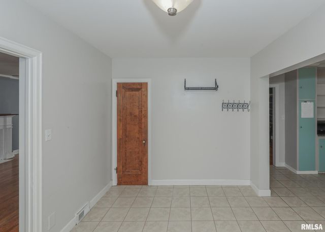 1148 45TH Street, Rock Island, IL 61265