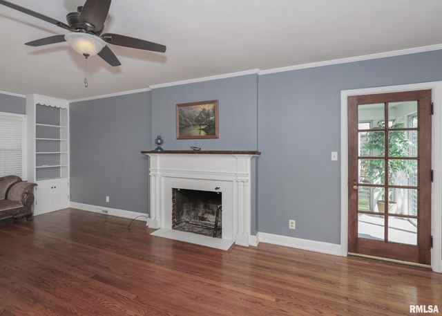 1148 45TH Street, Rock Island, IL 61265